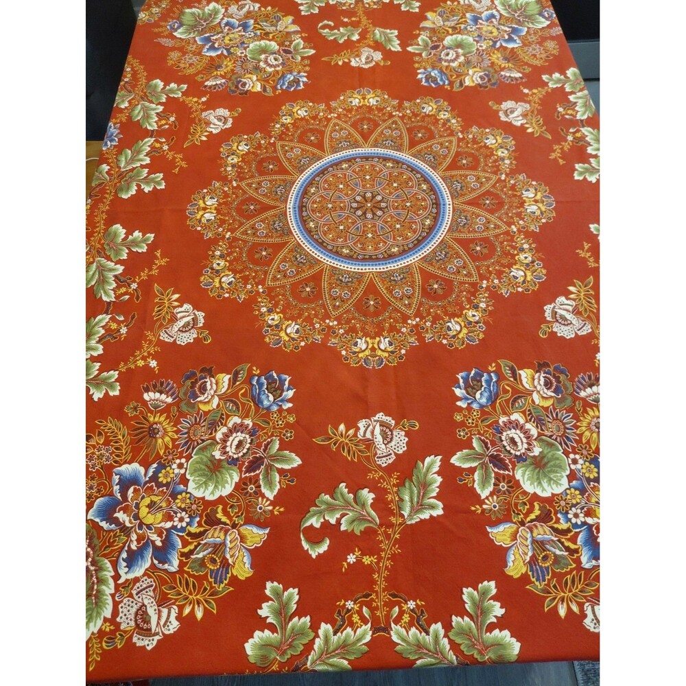Williams Sonoma Spanish Floral Tablecloth Mandala Center Cotton  88" X 70"